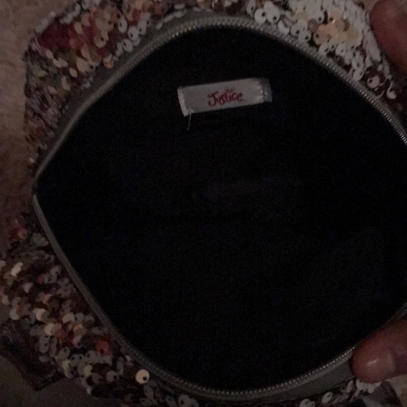 Reversible mini backpack - Picture 2 of 2